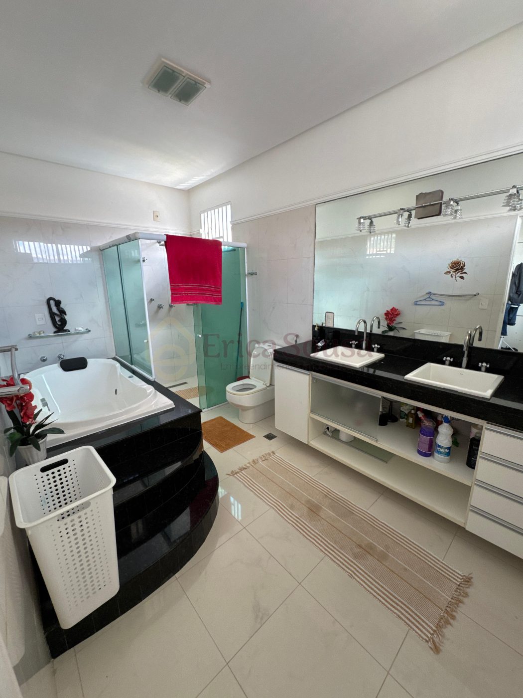 Casa 4 suítes para Venda no bairro Calhau em São Luís
