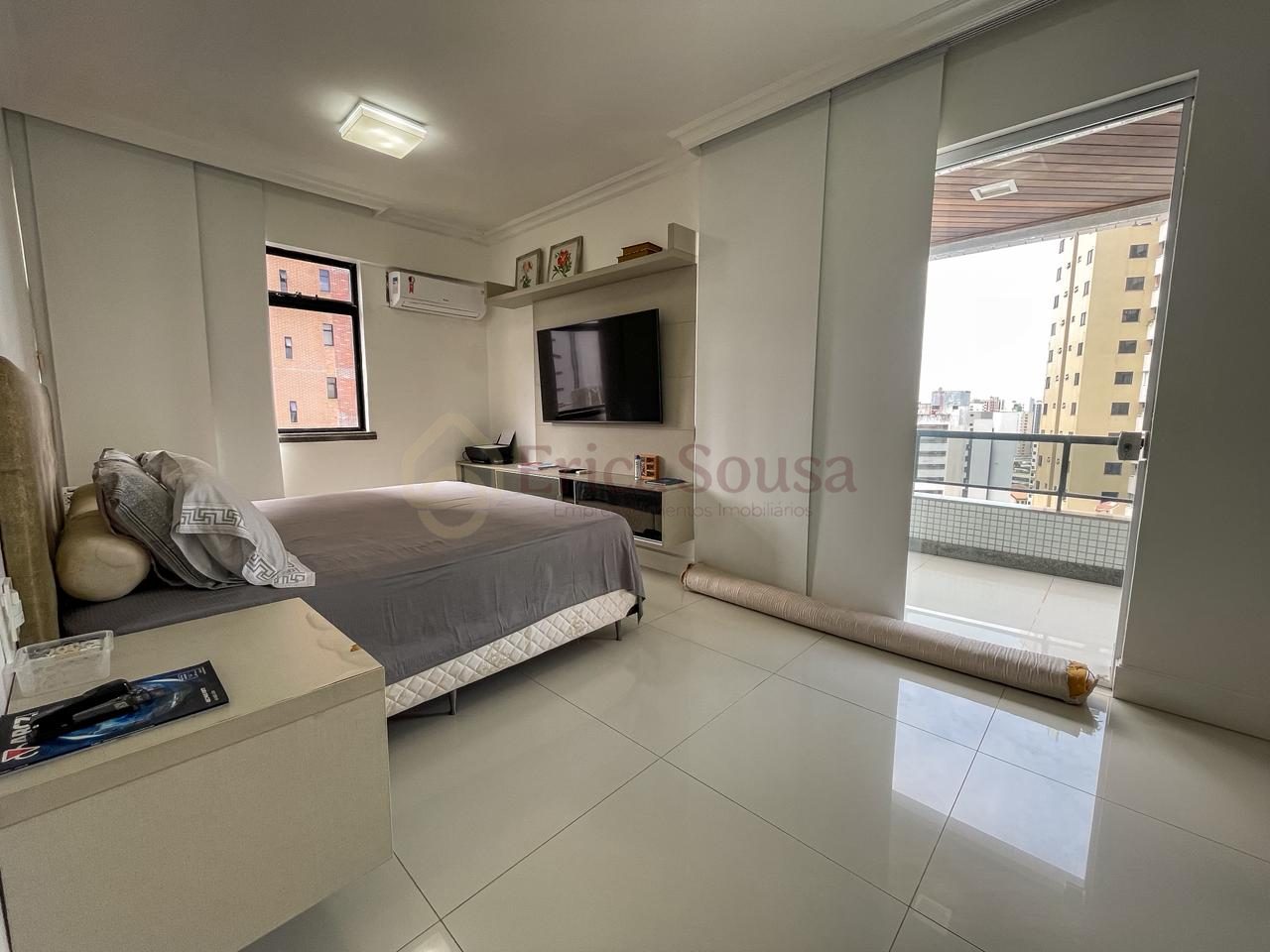 Apartamento 4 quartos para Venda no bairro Renascença em São Luís
