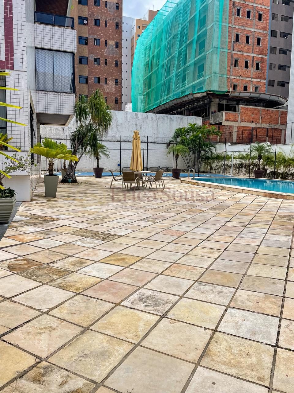 Apartamento 4 quartos para Venda no bairro Renascença em São Luís
