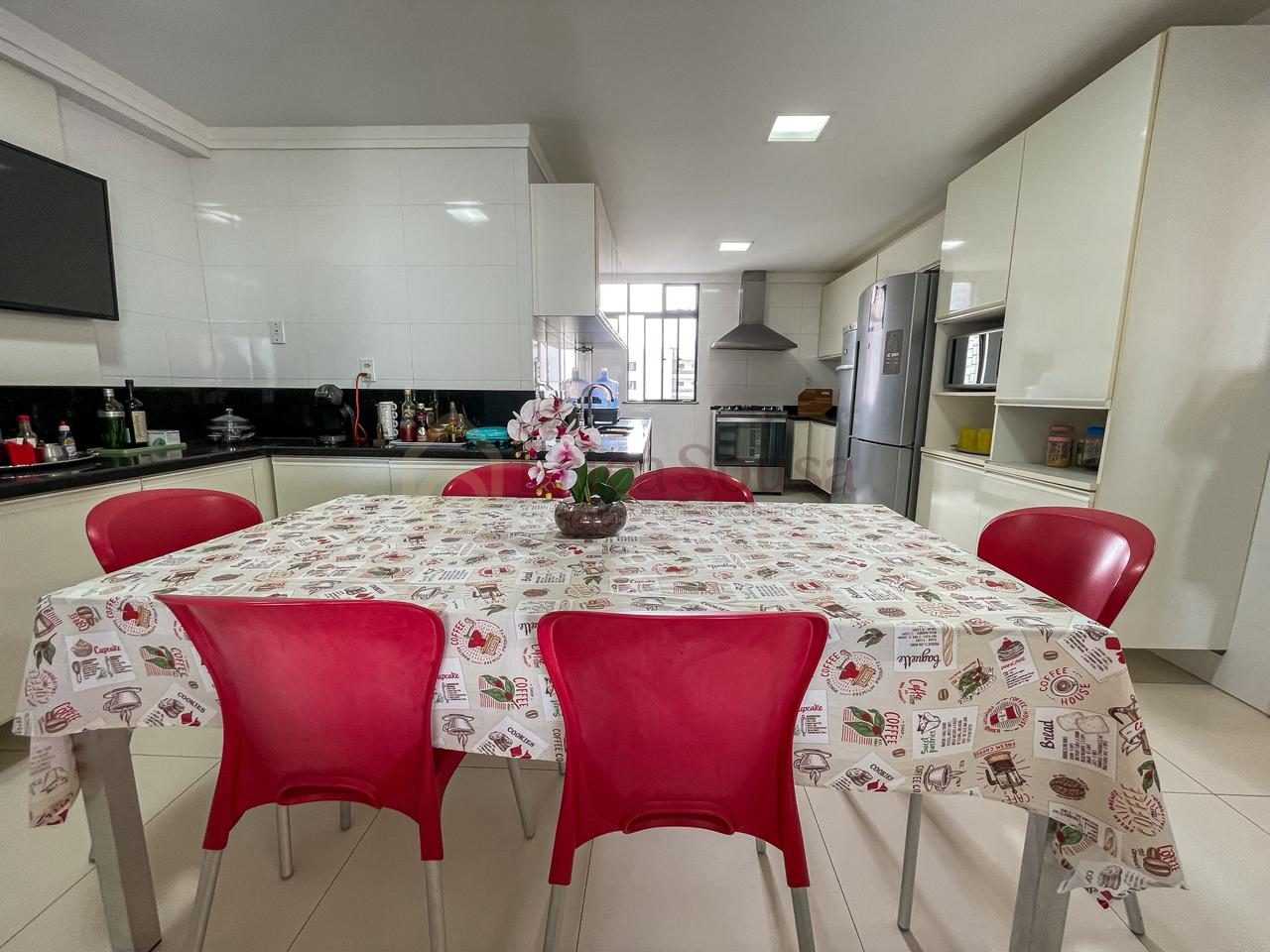 Apartamento 4 quartos para Venda no bairro Renascença em São Luís