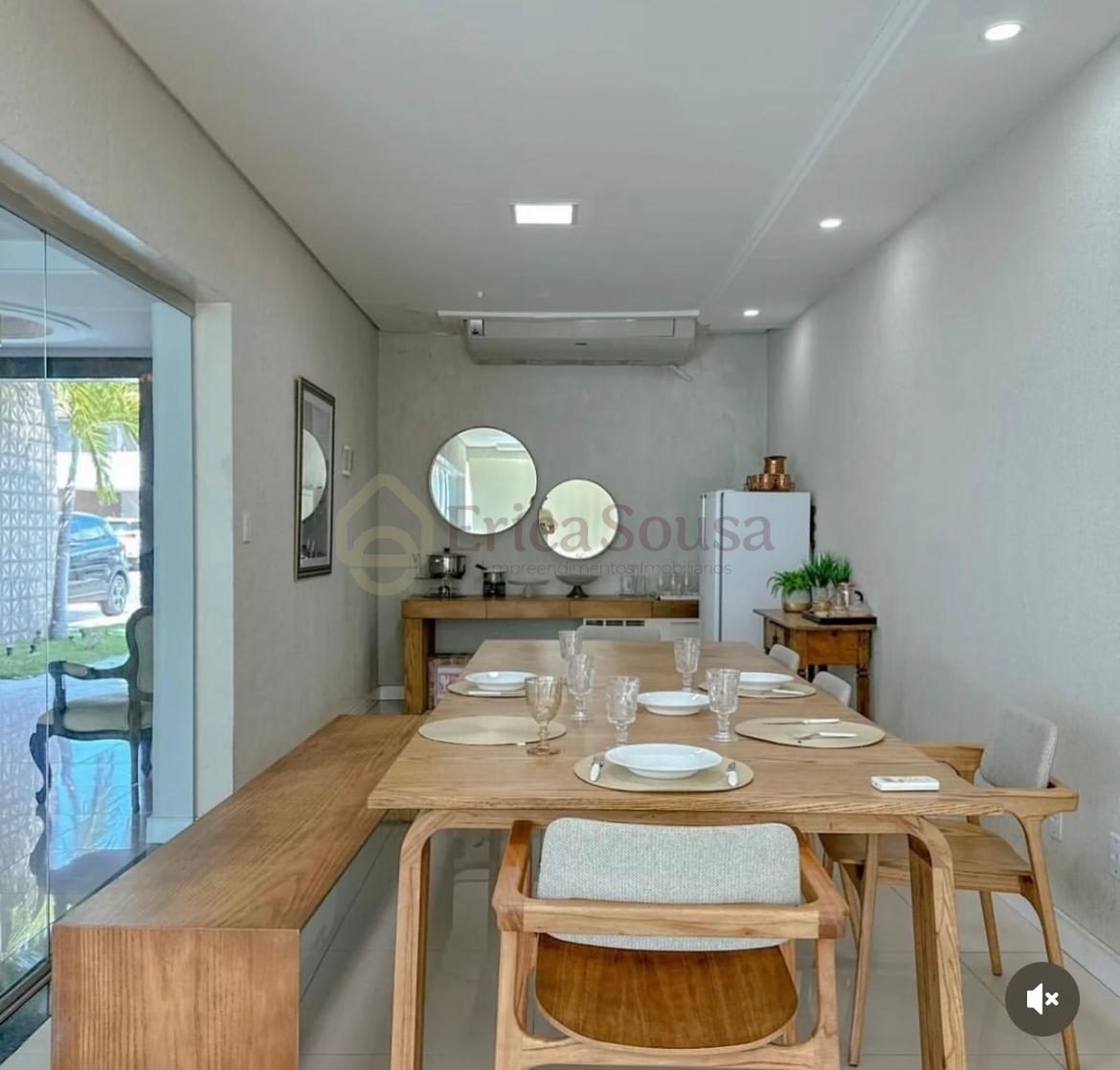 Casa 5 suítes para Venda no bairro Calhau em São Luís