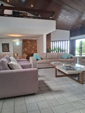 Casa 4 suítes para Venda no bairro Quintas do Calhau em São Luís