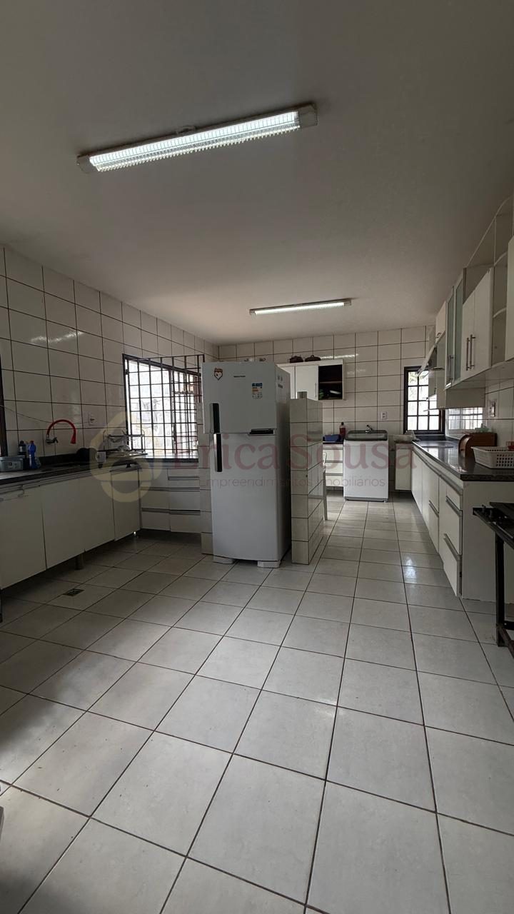 Casa 4 suítes para Venda no bairro Quintas do Calhau em São Luís