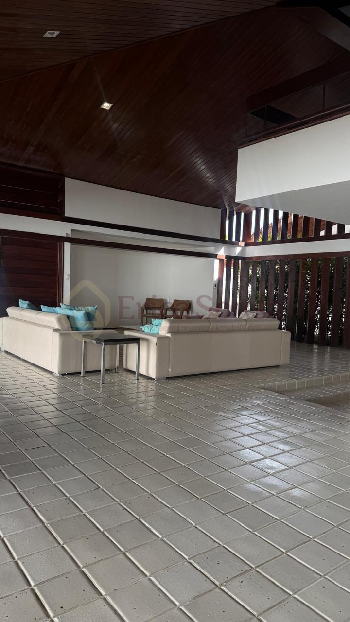Casa 4 suítes para Venda no bairro Quintas do Calhau em São Luís